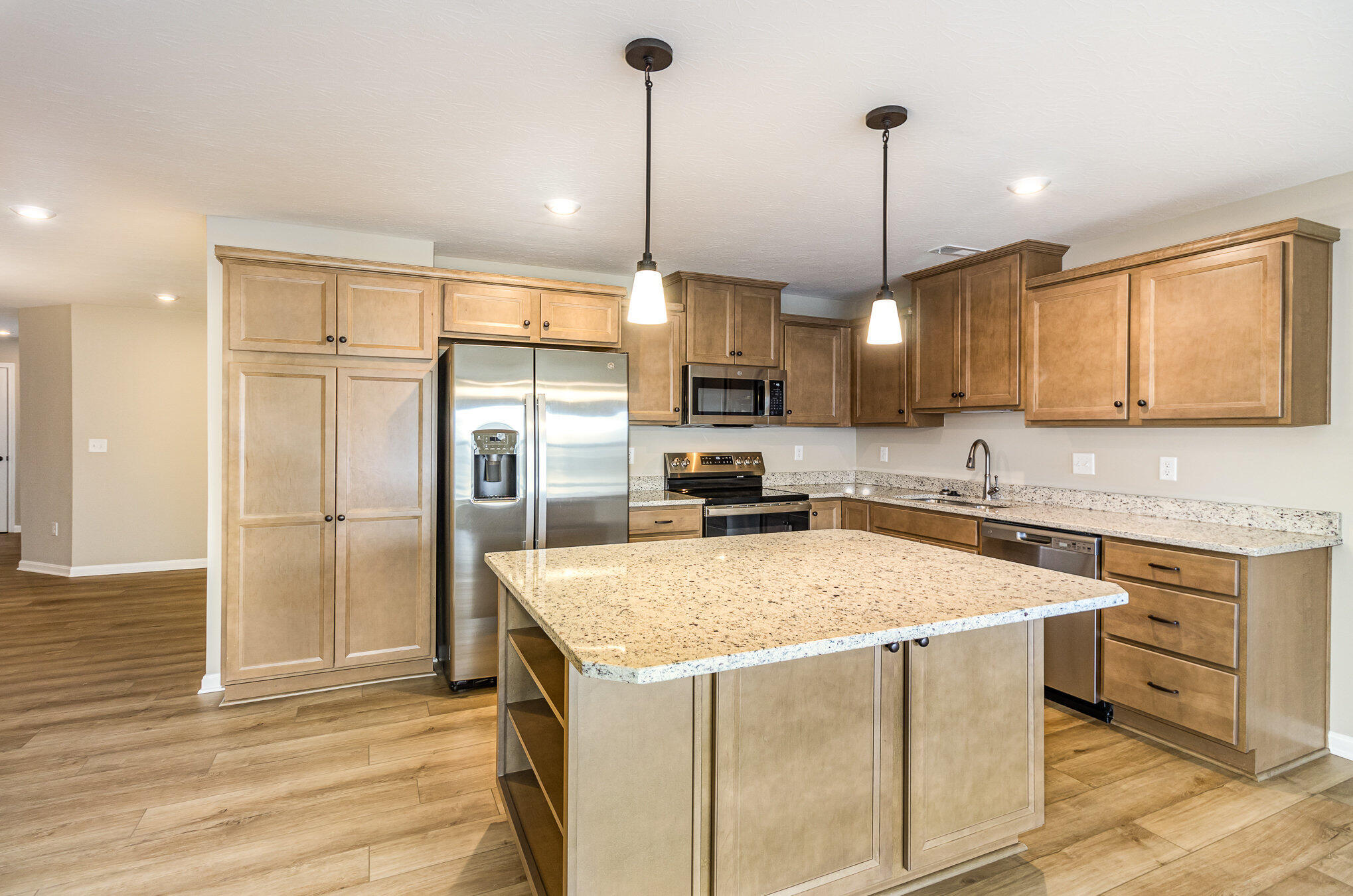 2426 Bella Ridge Covington, KY 41017 - Photo 3 of 30 Gallery Image 3