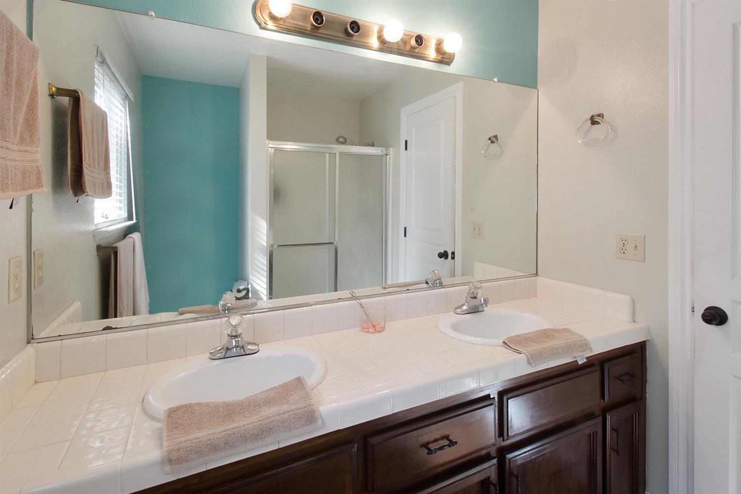 429 Benjamin Court Exeter, CA 93221 - Photo 12 of 27 Additional Photo