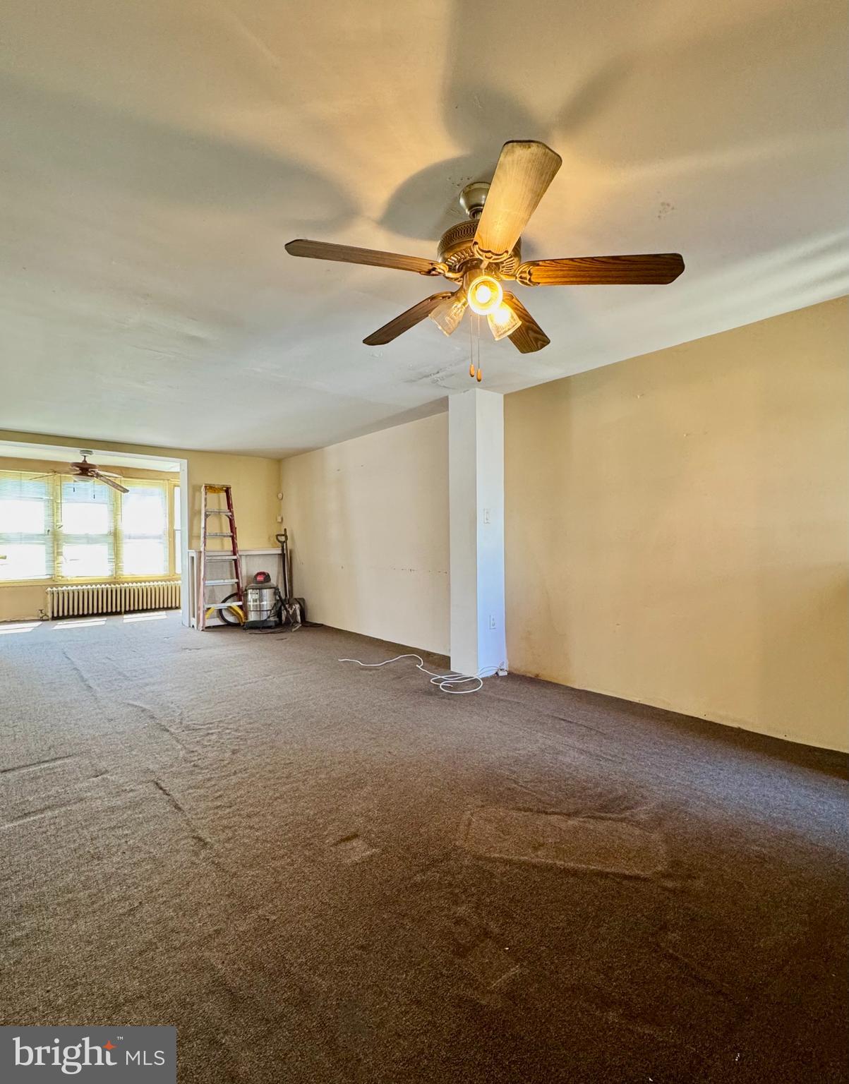 6923 Dicks Avenue Philadelphia, PA 19142 - Photo 3 of 14