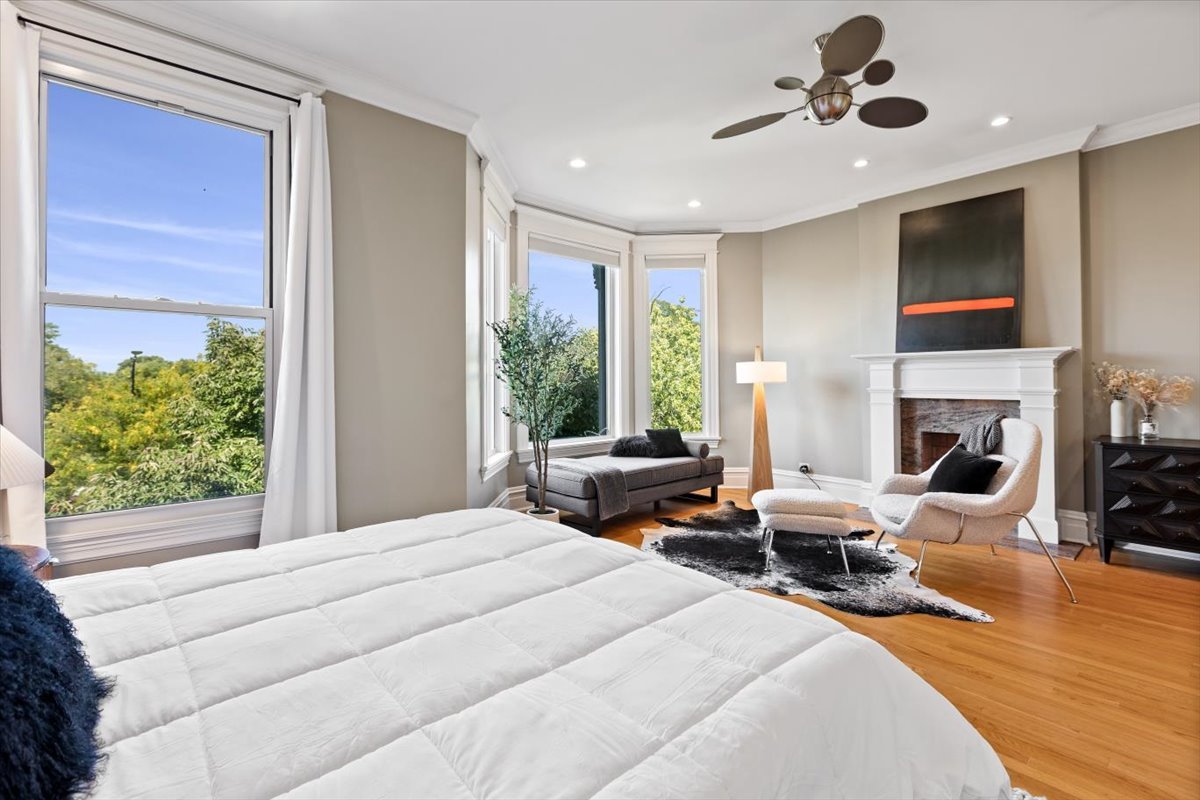 2845 West Division Street Chicago, IL 60622 - Photo 22 of 49