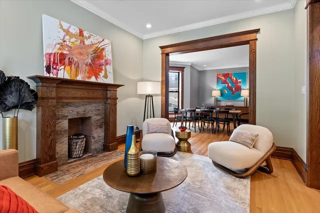 $1,900,000 | 2845 West Division Street, Chicago, IL 60622
