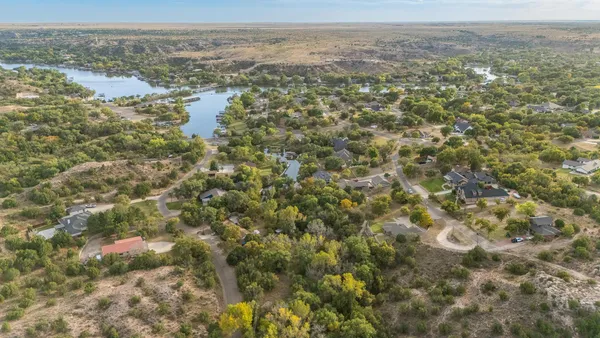$1,000,000 | 110 Caprock Lane, Amarillo, TX 79118