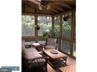 219 Country Gate Road Wayne, PA 19087 - Photo 4 of 12