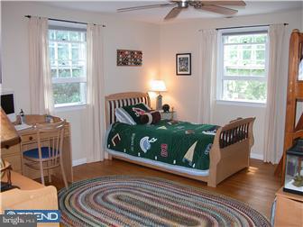 219 Country Gate Road Wayne, PA 19087 - Photo 9 of 12