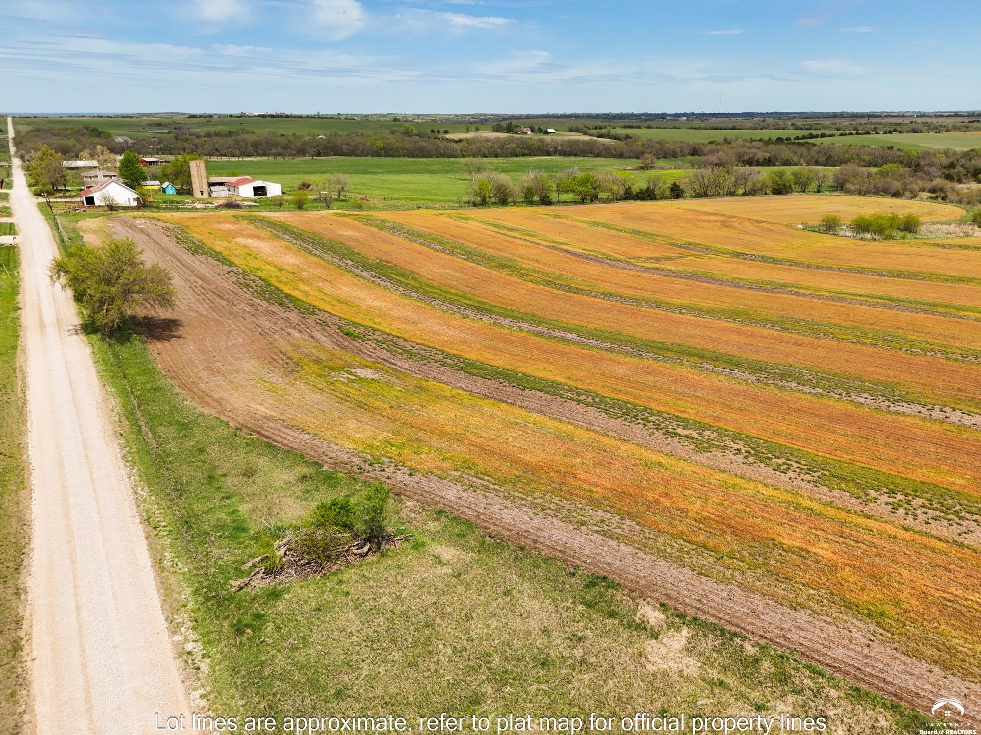 7404 Southwest Davis Road, Unit TRACT 4 SEE SURVEY Auburn, KS 66402 - Photo 5 of 25