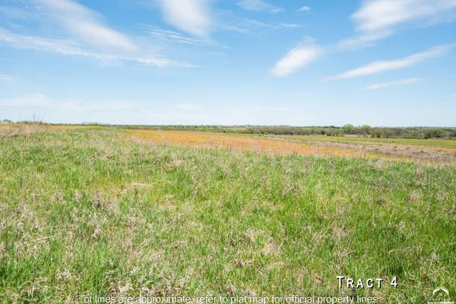 $125,000 | 7404 Southwest Davis Road, Unit TRACT 4 SEE SURVEY, Auburn, KS 66402