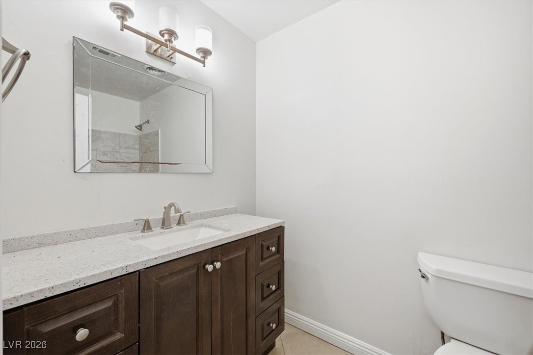 2337 Michael Way Las Vegas, NV 89108 - Photo 23 of 27 Full bathroom down the hall.
