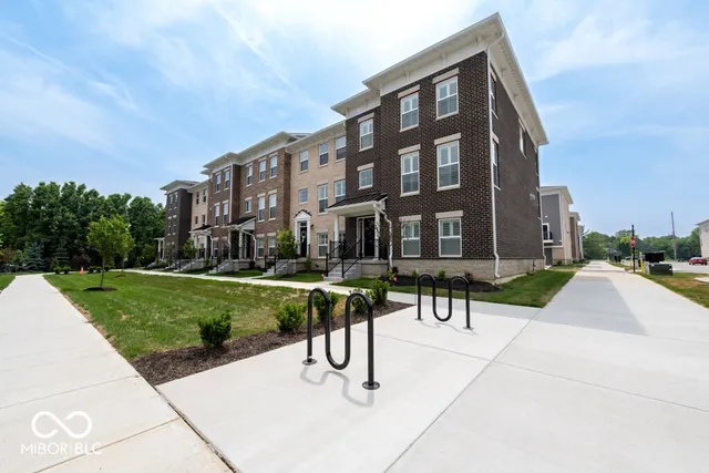 $2,750 | 13765 Tender Drive, Carmel, IN 46032