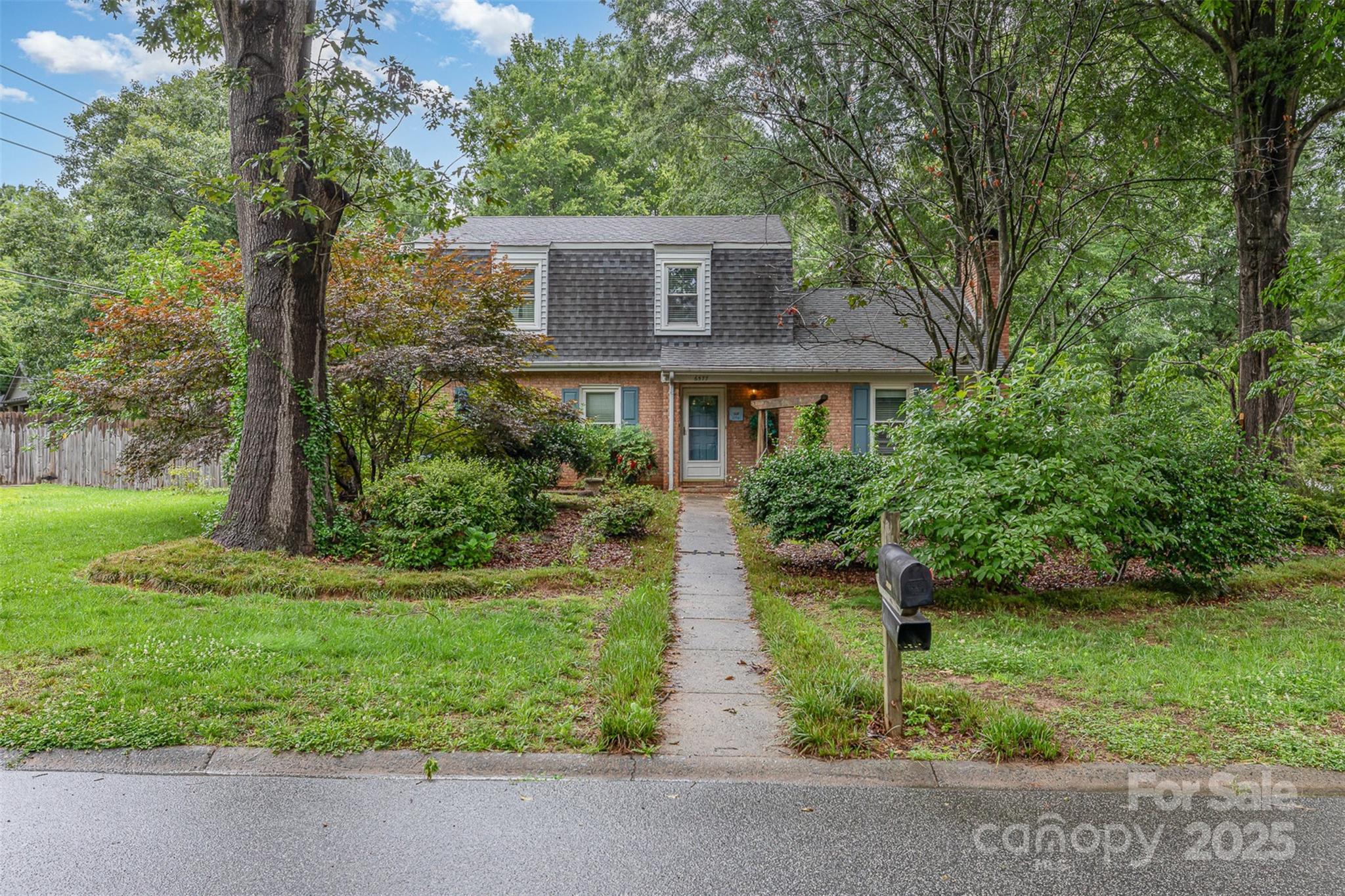 6577 Stoney Ridge Road Matthews, NC 28104 - Photo 3 of 18 Gallery Image 3