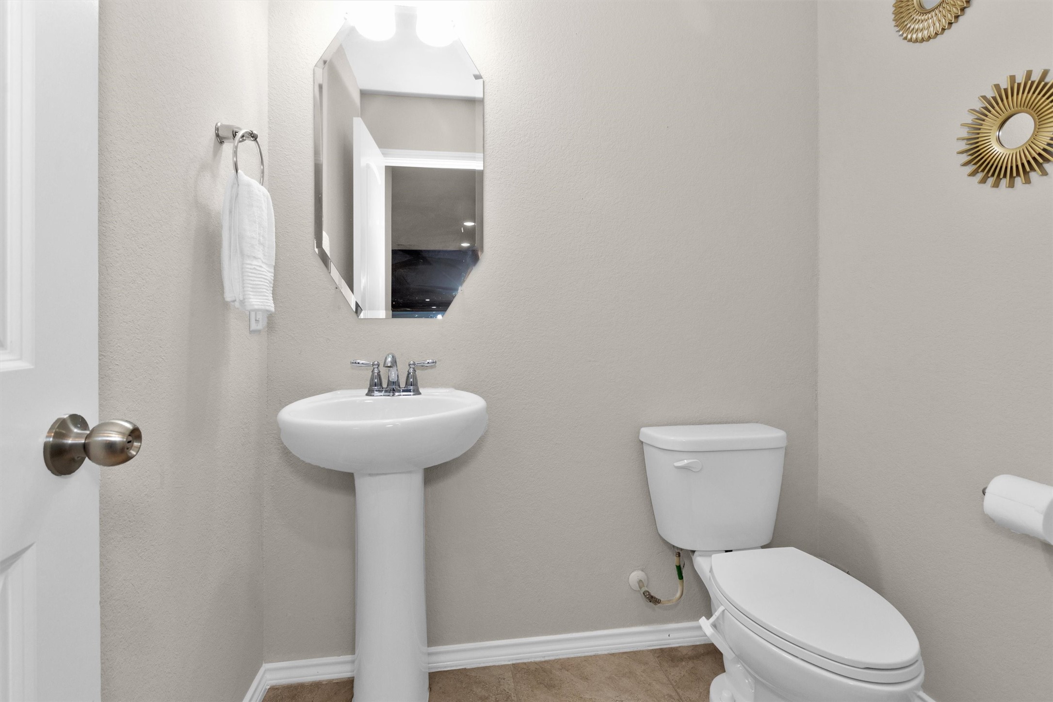5206 Pointe Spring Crossing Spring, TX 77389 - Photo 25 of 50 Half bath downstairs