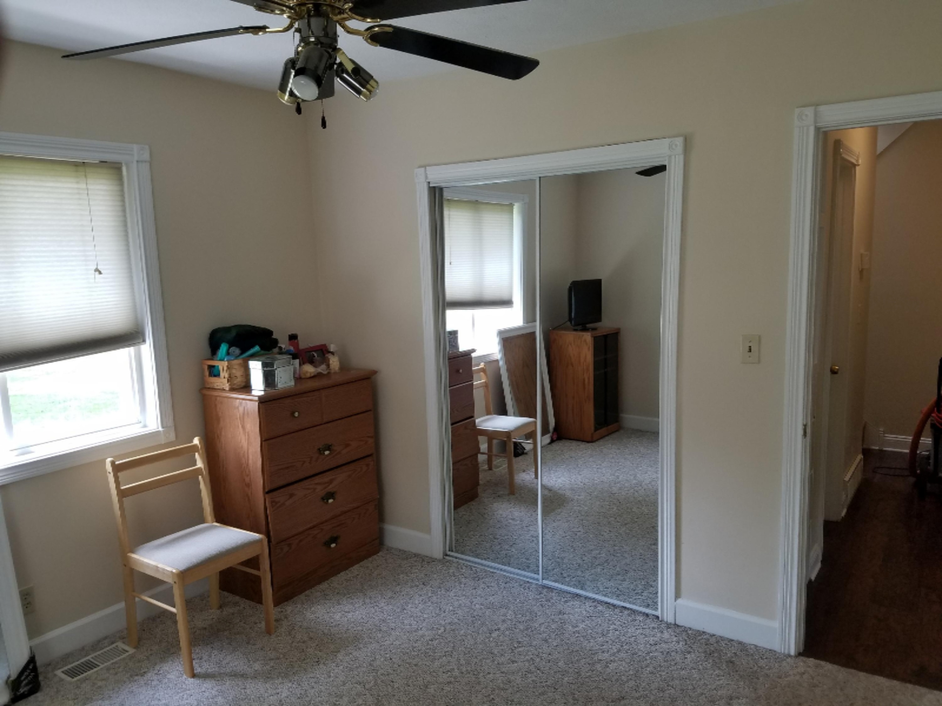 1805 Nazareth Road Kalamazoo, MI 49048 - Photo 13 of 24 BR 2