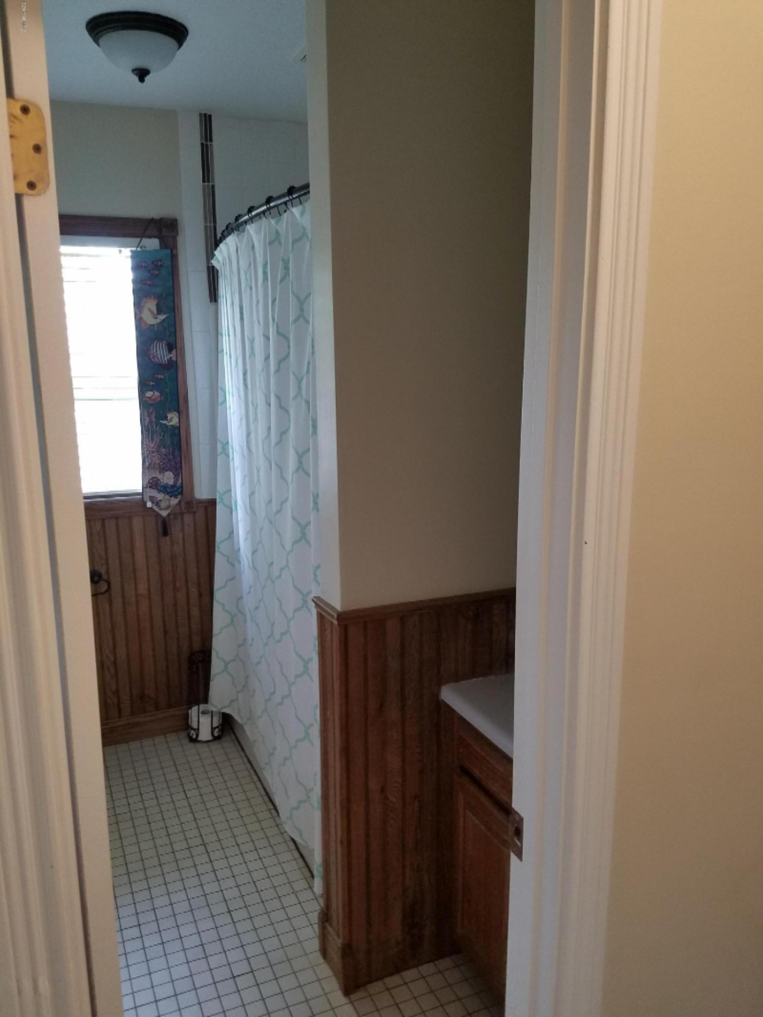 1805 Nazareth Road Kalamazoo, MI 49048 - Photo 14 of 24 Bath 1