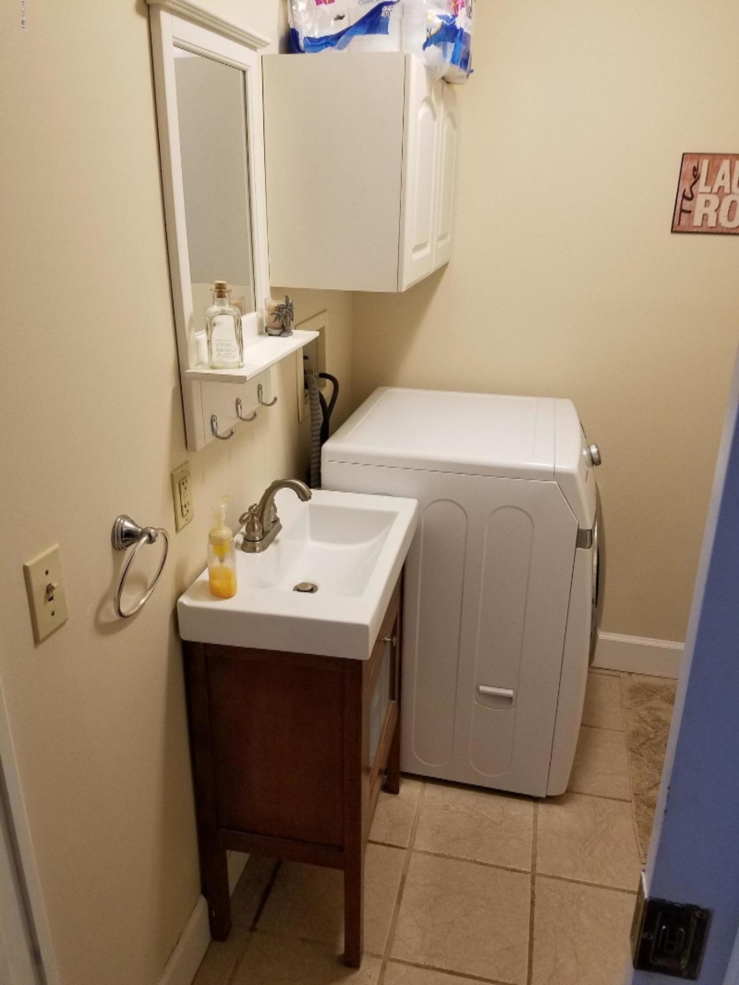 1805 Nazareth Road Kalamazoo, MI 49048 - Photo 10 of 24 1/2 Bath with Laundry off Kitchen