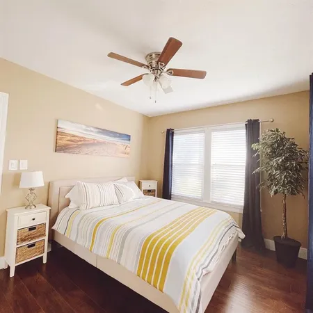 $2,600 | 4120 2nd Avenue South, St. Petersburg, FL 33711