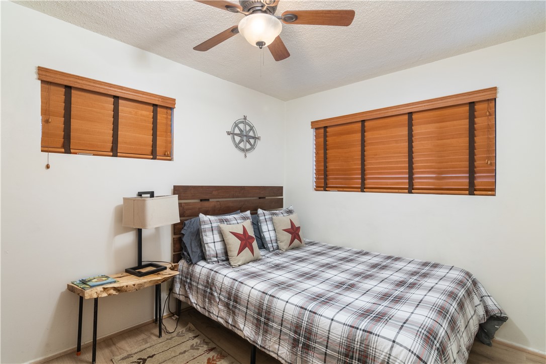 25370 Point Of Rocks Drive Idyllwild, CA 92549 - Photo 13 of 20