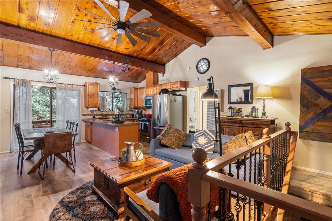 25370 Point Of Rocks Drive Idyllwild, CA 92549 - Photo 6 of 20