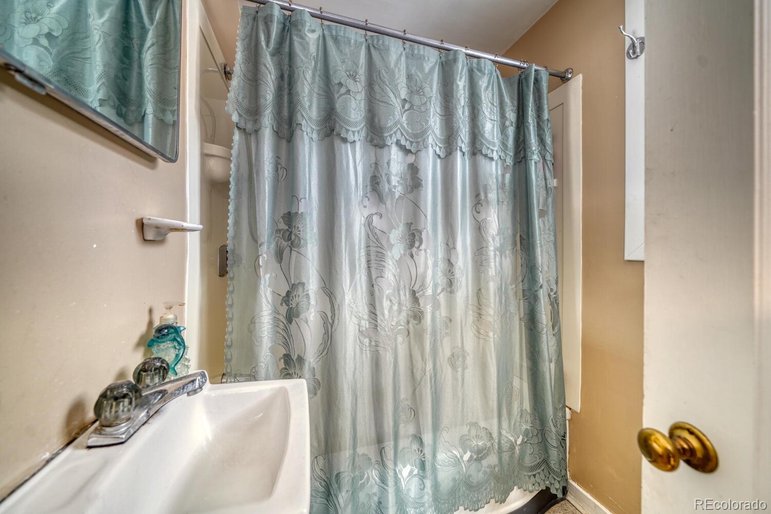 8225 Highway 24 Cascade, CO 80809 - Photo 20 of 49