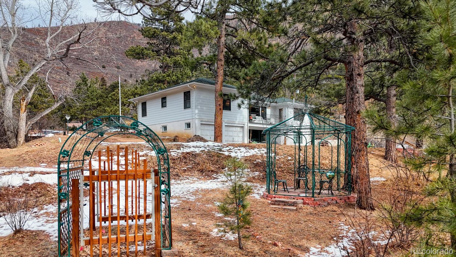 8225 Highway 24 Cascade, CO 80809 - Photo 29 of 49