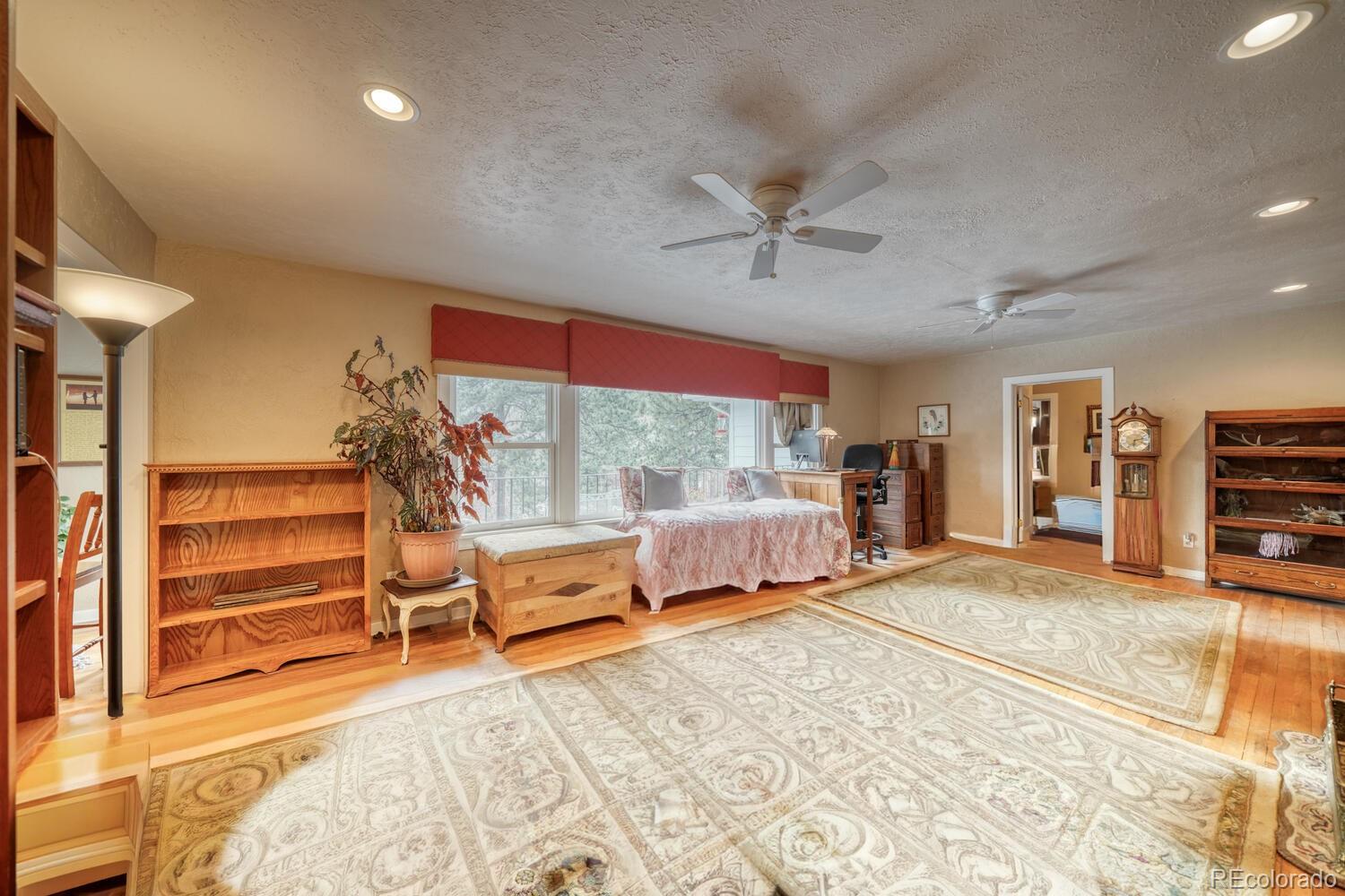 8225 Highway 24 Cascade, CO 80809 - Photo 6 of 49
