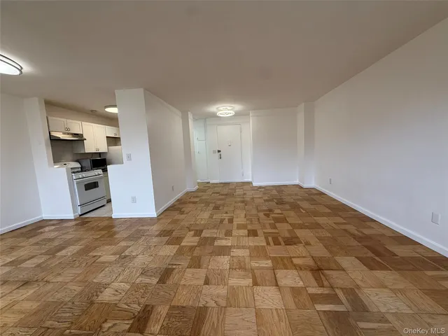 $265,000 | 16 Lake Street, Unit 7B, White Plains, NY 10601