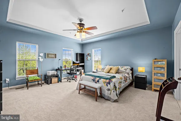 $615,000 | 5725 Callcott Way, Unit P, Alexandria, VA 22312
