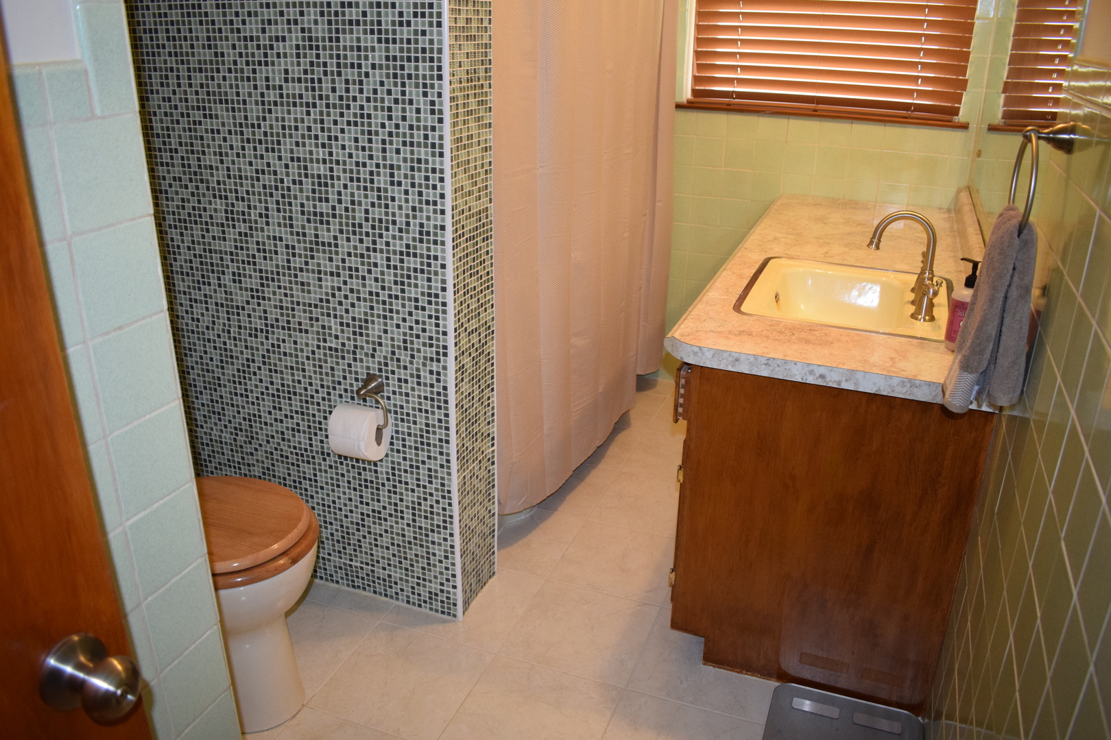 3308 Essington Road Joliet, IL 60435 - Photo 11 of 29 Gallery Image 11