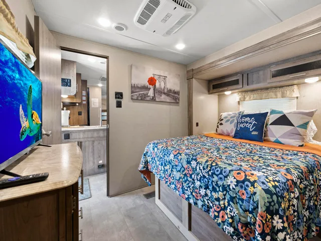 $335,000 | 325 Calusa Street, Unit 466, Key Largo, FL 33037