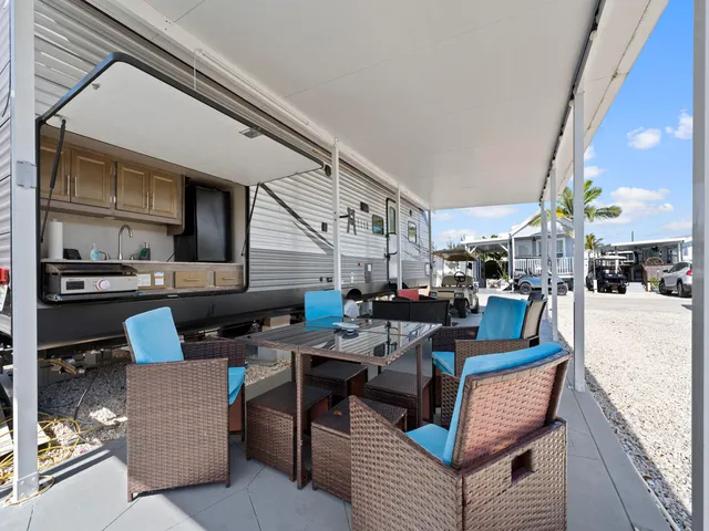 $335,000 | 325 Calusa Street, Unit 466, Key Largo, FL 33037