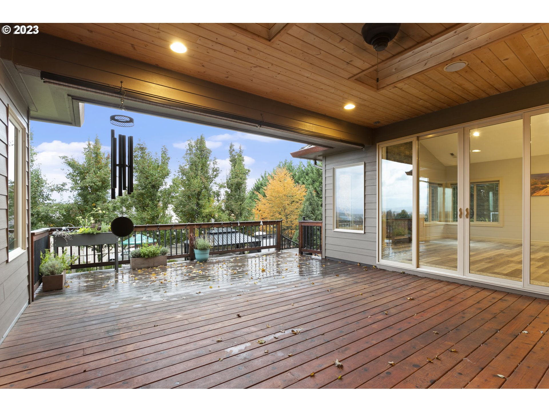 19910 Northwest 61st Avenue Ridgefield, WA 98642 - Photo 44 of 48 Deck