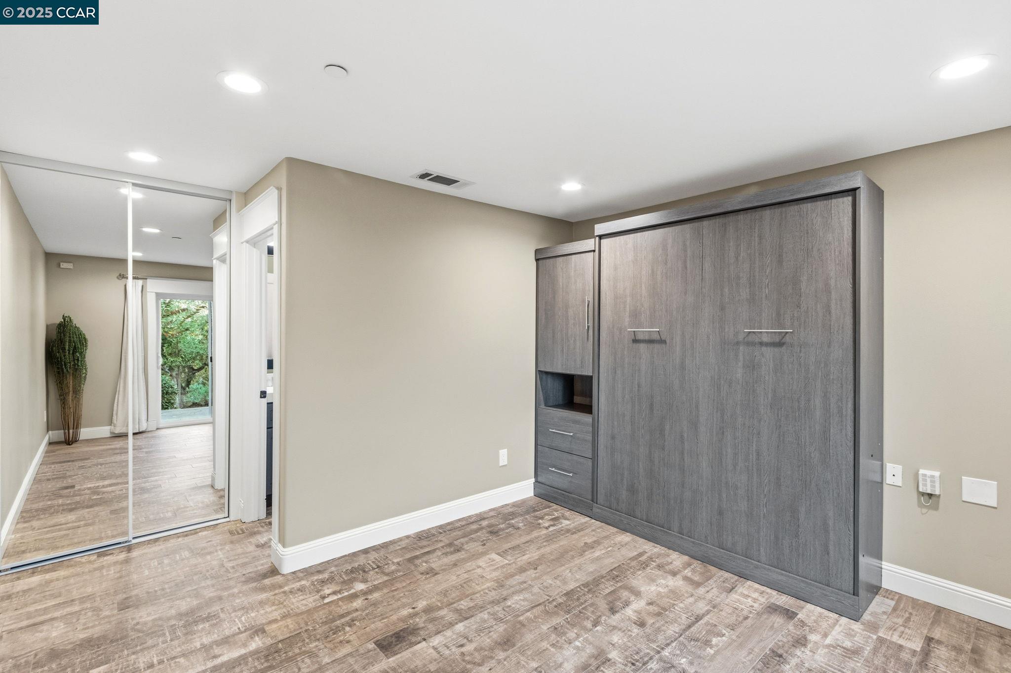 961 Oak View Circle Lafayette, CA 94549 - Photo 14 of 56