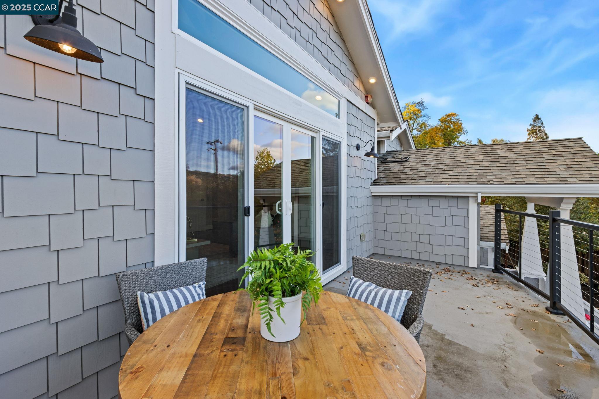 961 Oak View Circle Lafayette, CA 94549 - Photo 41 of 56