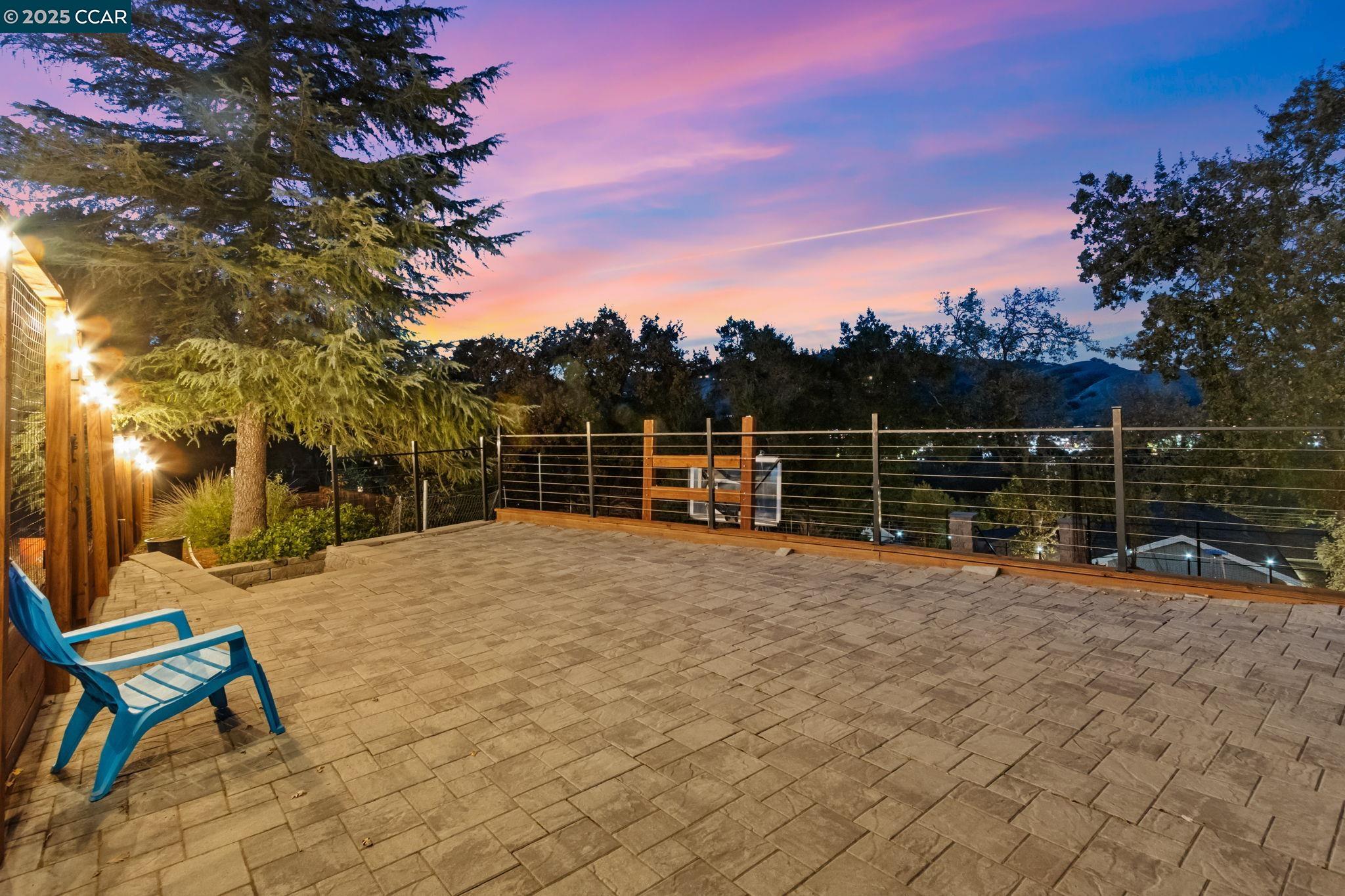 961 Oak View Circle Lafayette, CA 94549 - Photo 52 of 56