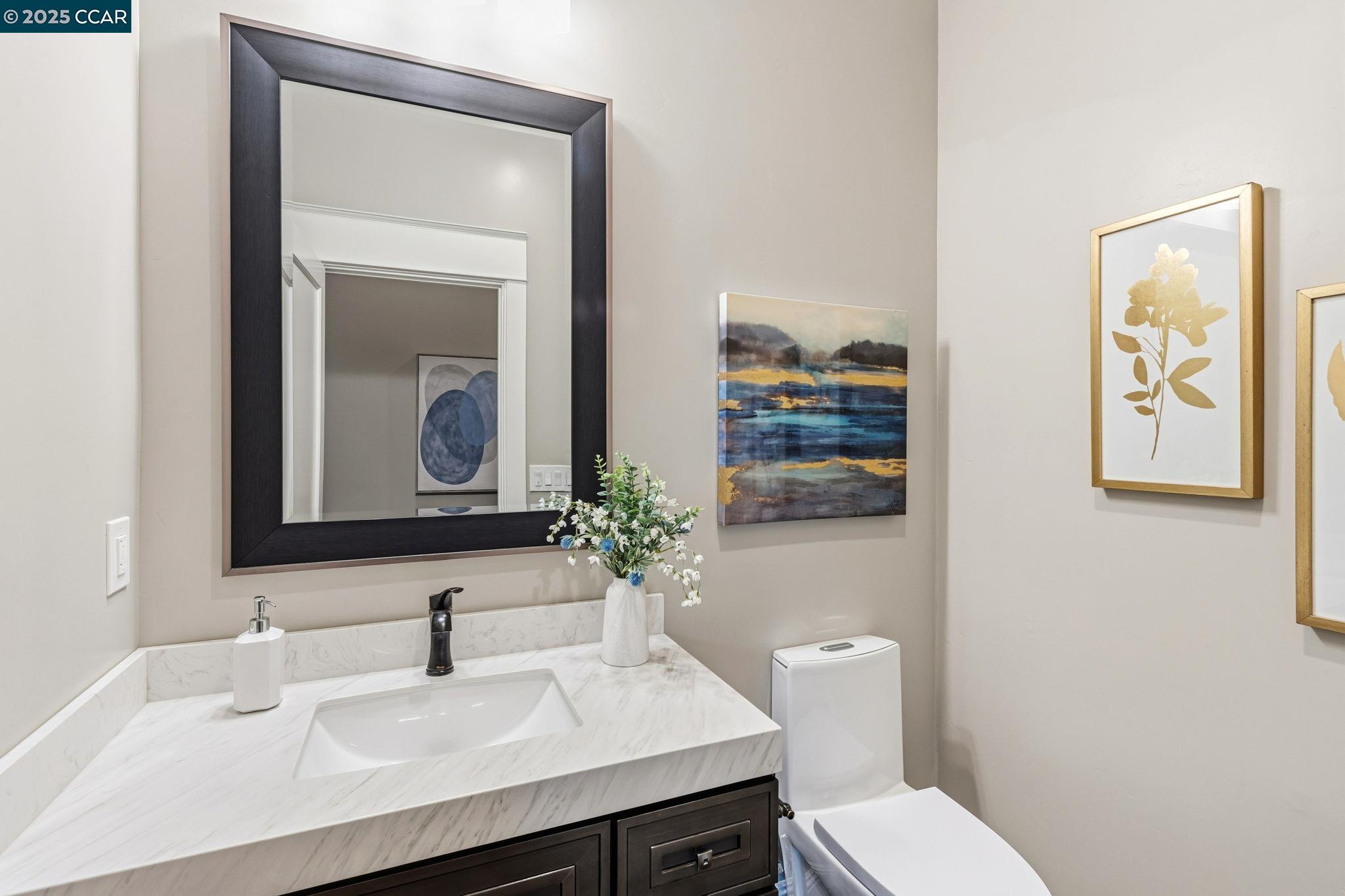 961 Oak View Circle Lafayette, CA 94549 - Photo 10 of 56