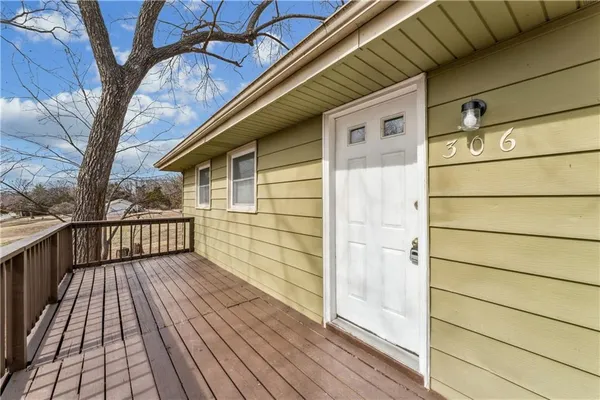$225,000 | 306 East 165th Street, Belton, MO 64012