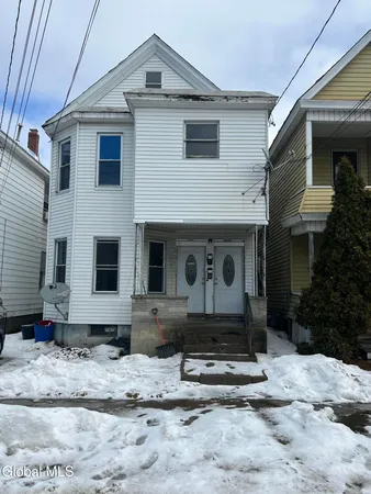$214,900 | 1075 Pleasant Street, Schenectady, NY 12303