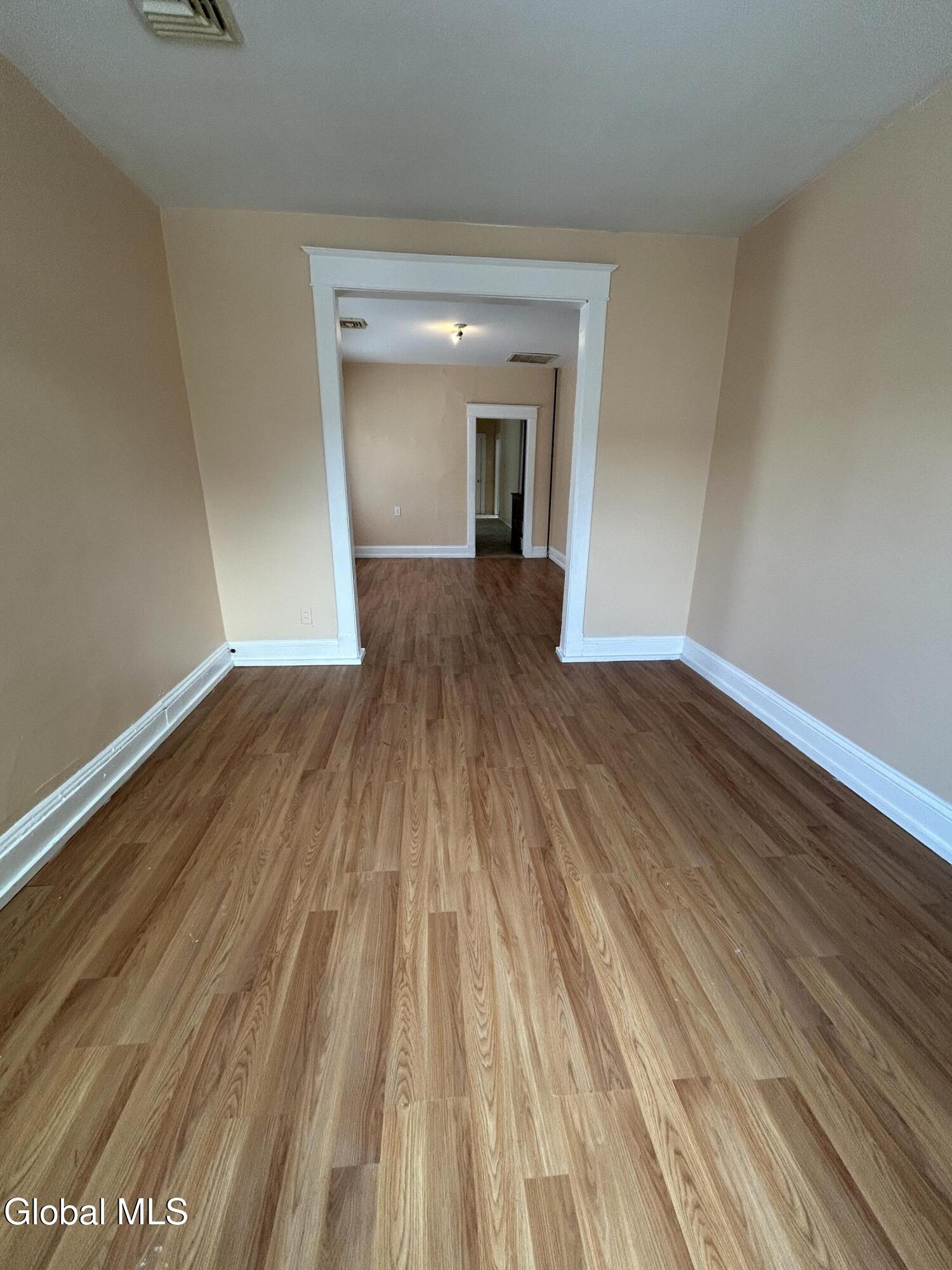 1075 Pleasant Street Schenectady, NY 12303 - Photo 17 of 28 IMG_3732