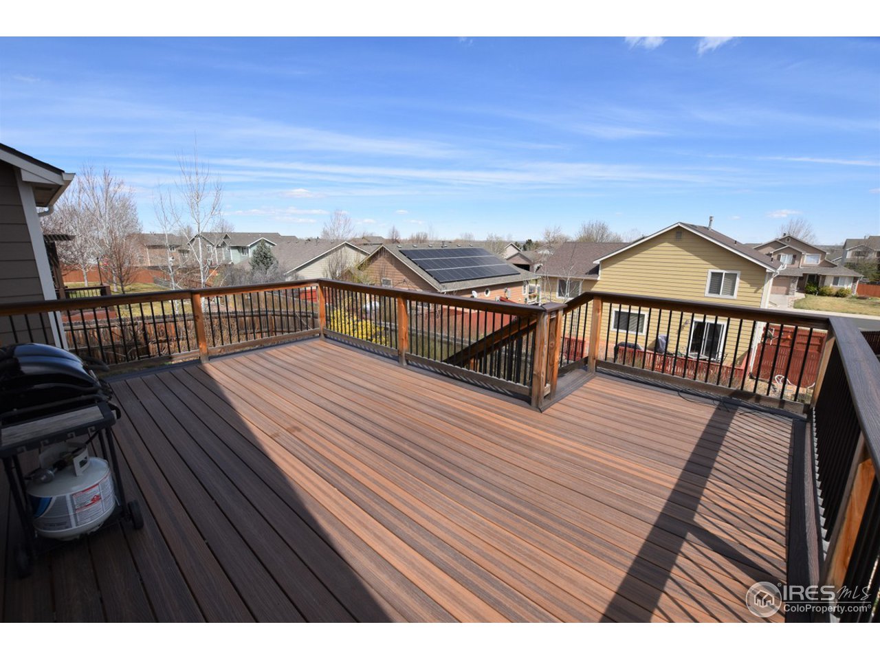 7050 Avondale Road Fort Collins, CO 80525 - Photo 25 of 33 Large Trex Deck