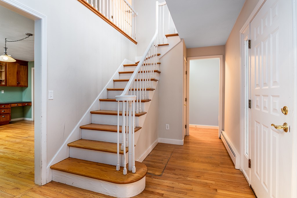 44 Overhill Road Warren, RI 02885 - Photo 2 of 30 Foyer first floor
