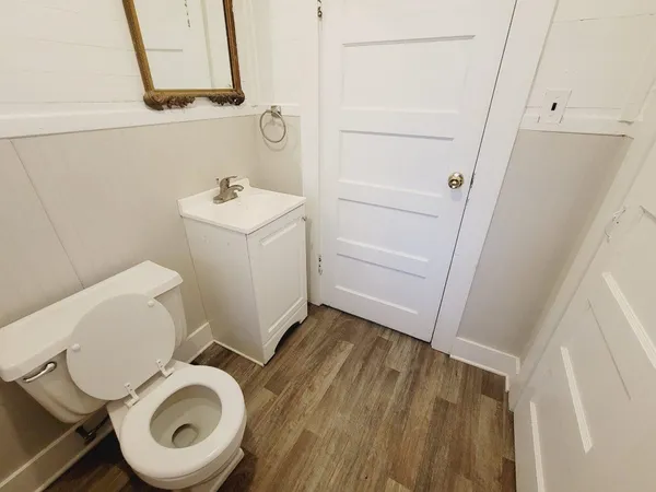 $1,175 | 526 North Adams Street, Quincy, FL 32351
