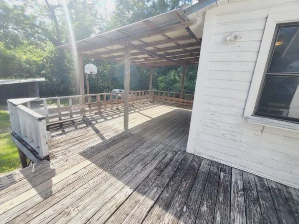 $1,175 | 526 North Adams Street, Quincy, FL 32351