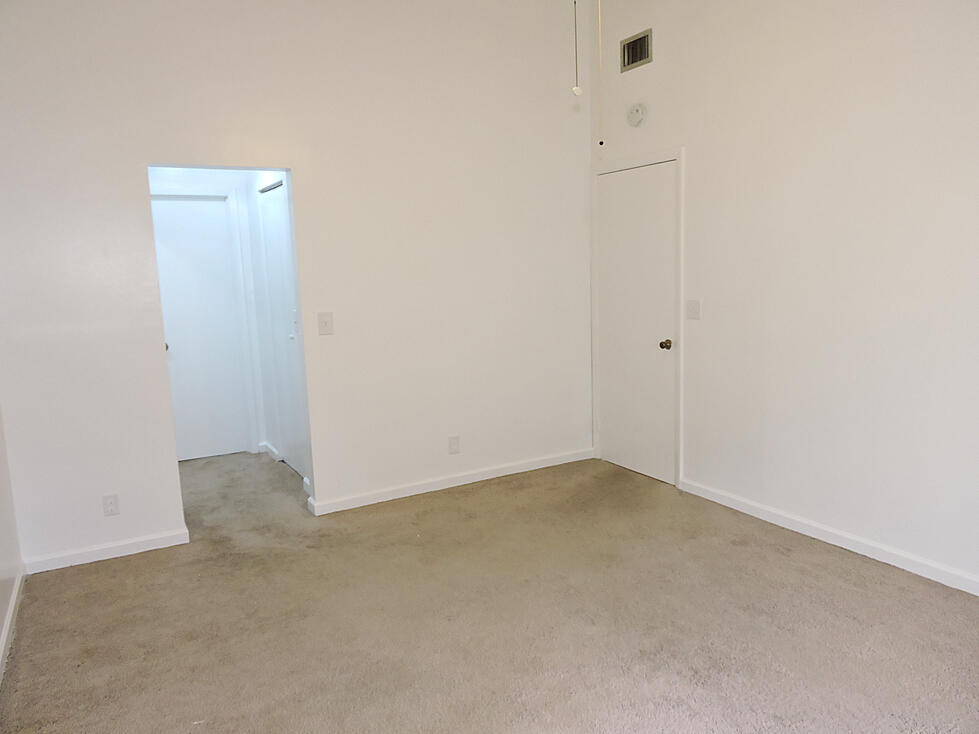 504 Springdale Circle Palm Springs, FL 33461 - Photo 17 of 41 DSCN9698