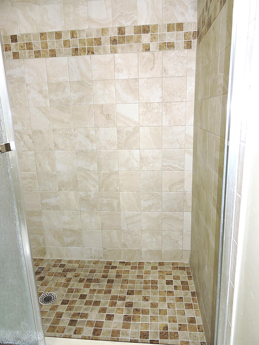 504 Springdale Circle Palm Springs, FL 33461 - Photo 25 of 41 DSCN9391