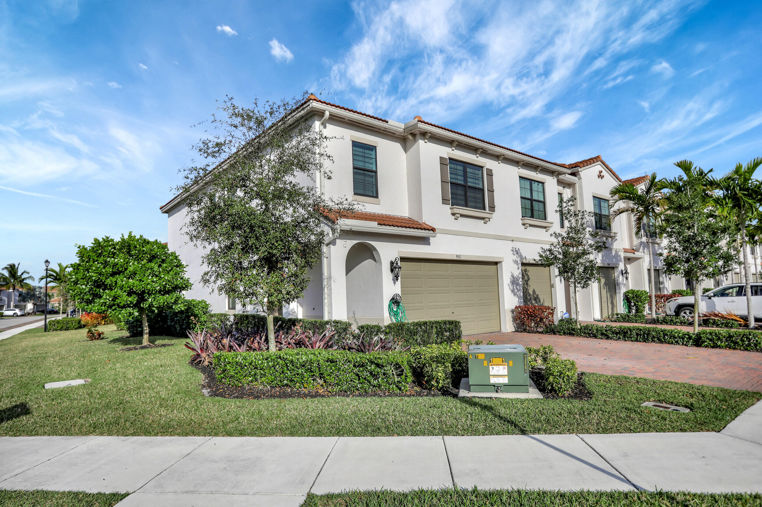 9517 Glider Way Boca Raton, FL 33428 - Photo 1 of 60 01_001l1206