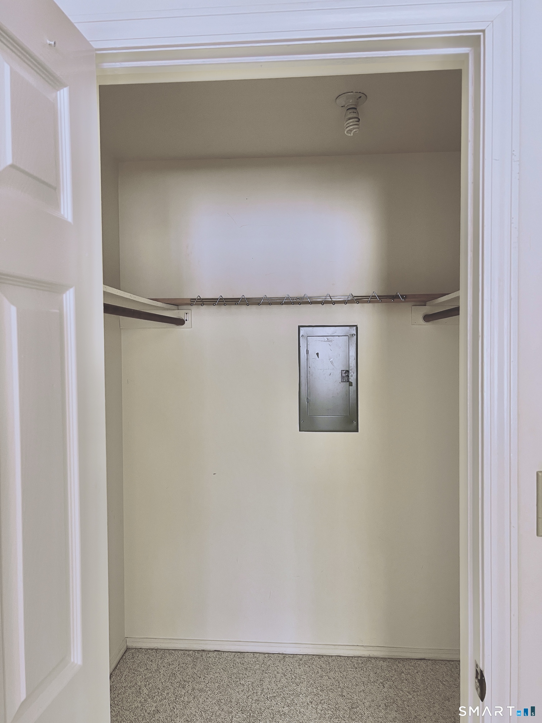 35 Nutmeg Road, Unit D1 Middlebury, CT 06762 - Photo 13 of 19