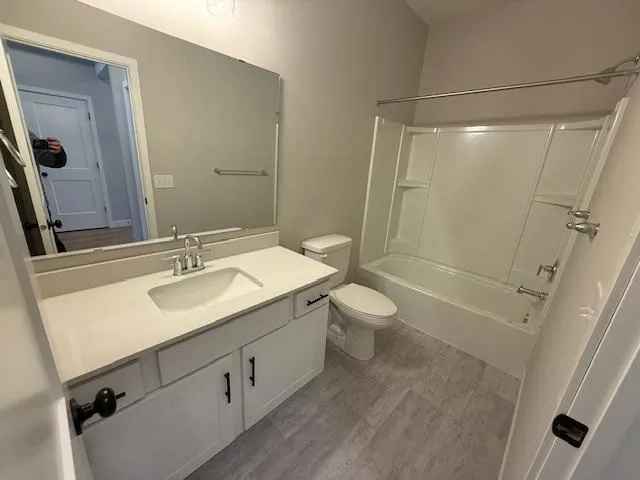 $2,712 | 11401 51st Street Northeast, Albertville, MN 55301