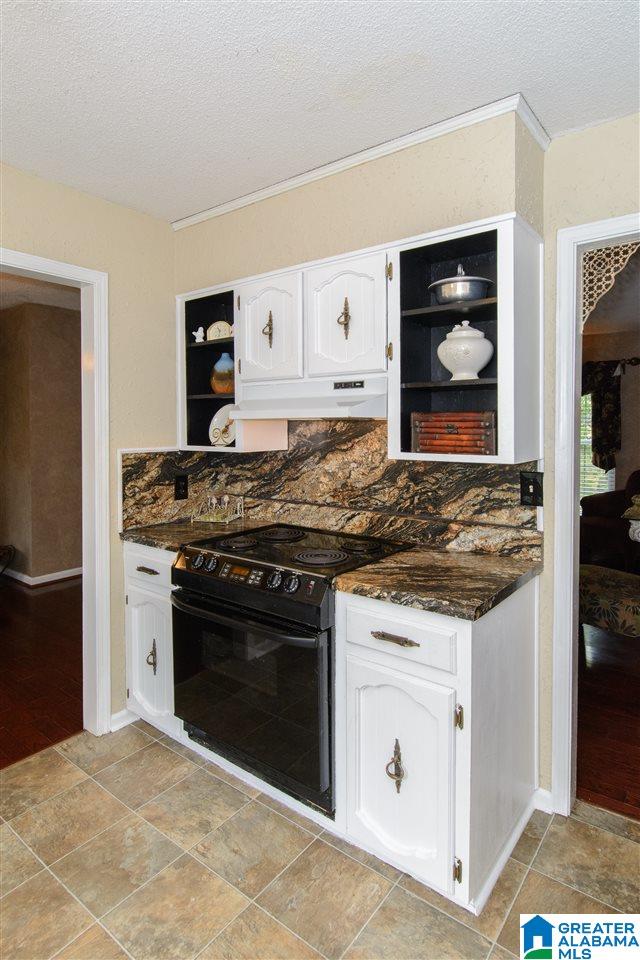 1045 Navajo Trail Alabaster, AL 35007 - Photo 8 of 31