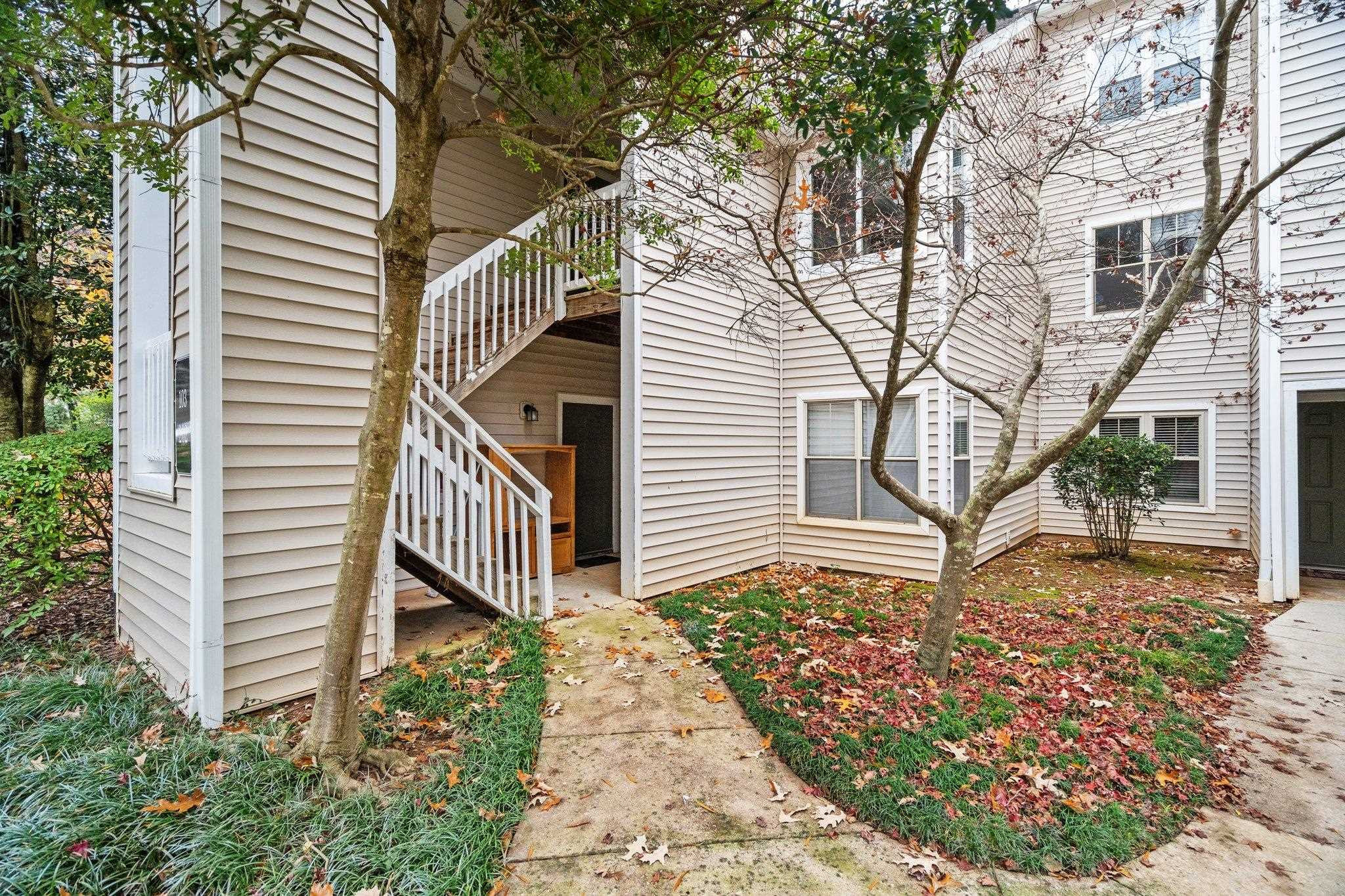 6121 Sunpointe Drive, Unit 103 Raleigh, NC 27606 - Photo 2 of 31 Side view