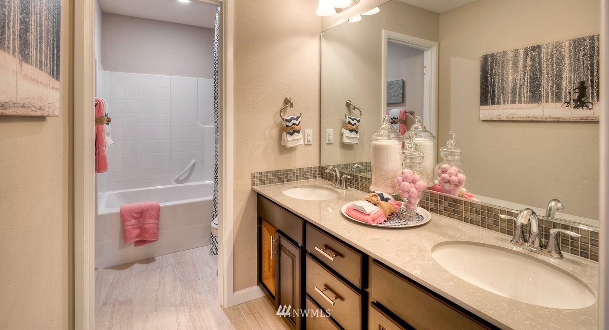 21225 42nd Avenue Southeast, Unit 7 Bothell, WA 98021 - Photo 16 of 23