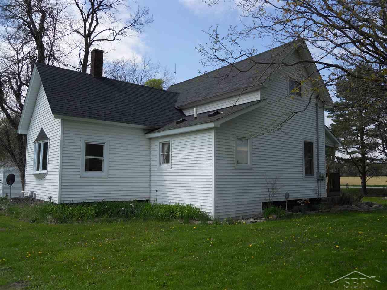 6917 Sohn Road Vassar, MI 48768 - Photo 23 of 30 31290529-22.JPG