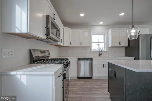 $415,900 | 5 Myrtle Avenue, Gloucester City, NJ 08030